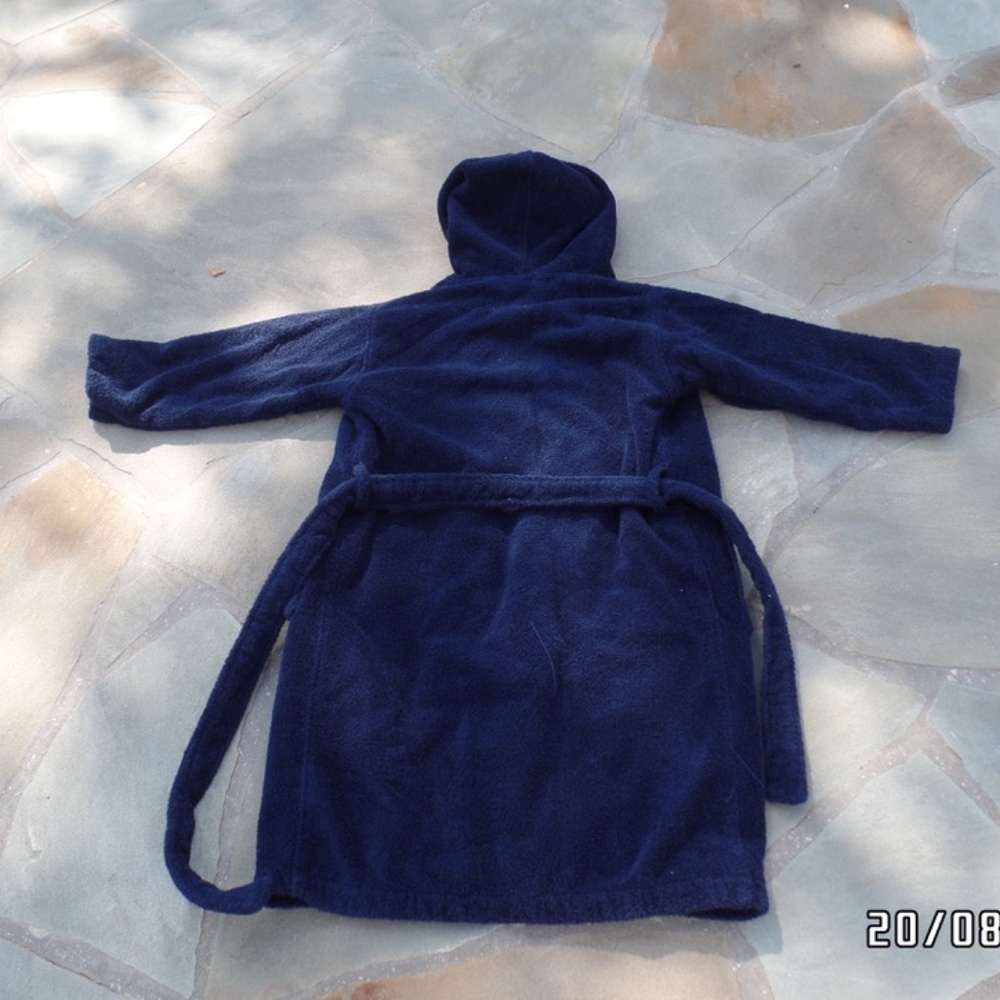 Girl's Bath Robe - Picture 3 of 3